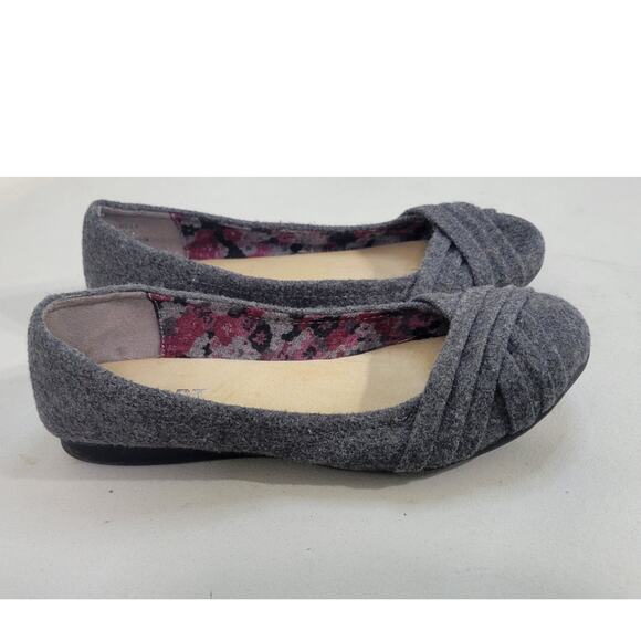 Report Shoes Womens 8.5 Gray Flats Slip On Casual Relaxed Modern Shoe Gay Wool - Picture 2 of 9